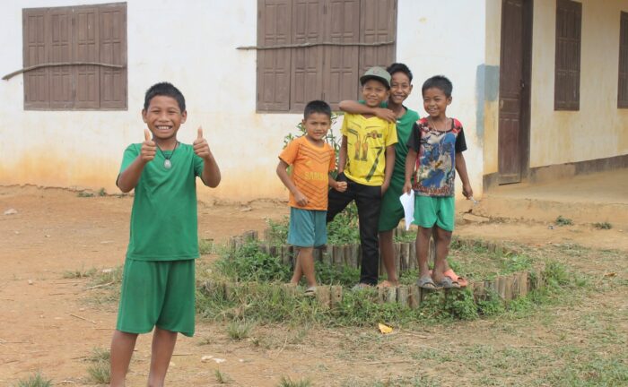 laos- laos ban phousang david allan leot IMG 1360